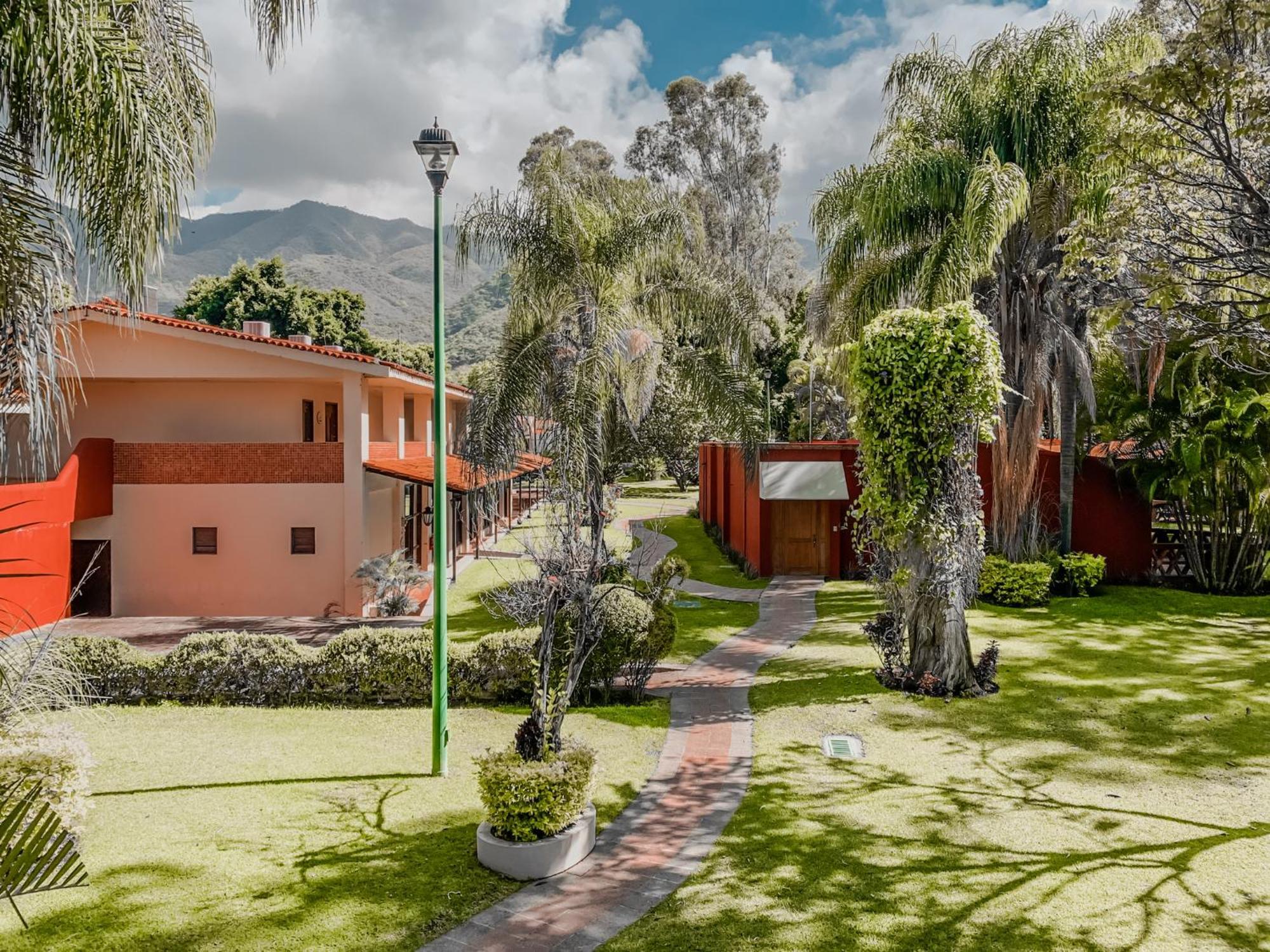 Hotel Real De Chapala Ajijic Esterno foto